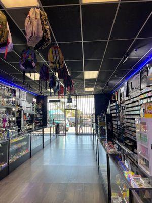 Awesome vibes, great customer service, and hospitality! I will definitely be here