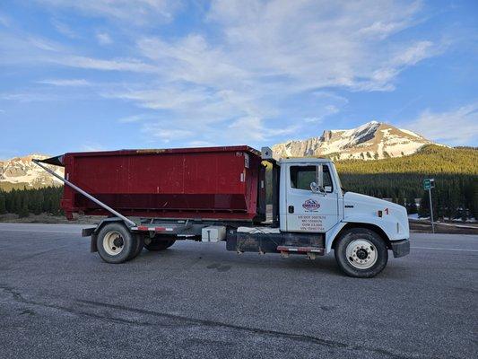 Knuckles Waste Disposal