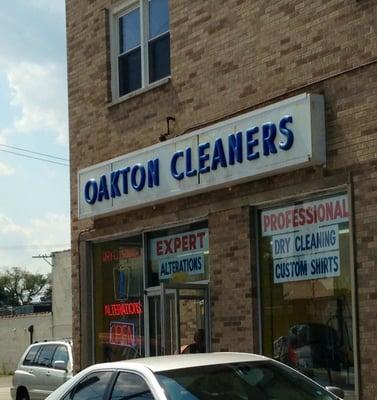 Oakton Cleaners