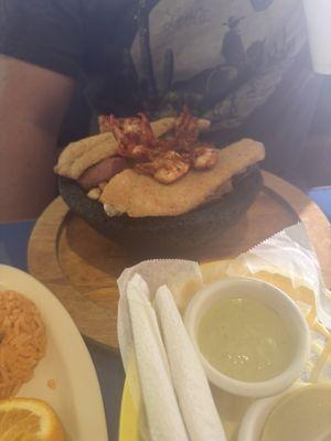 Molcajete Marisqueño