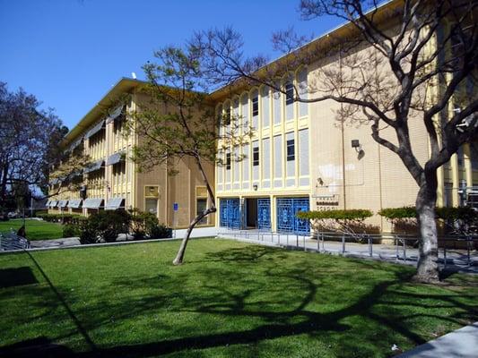 Crenshaw-Washington Community Adult School