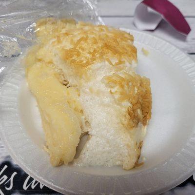 Coconut meringue pie