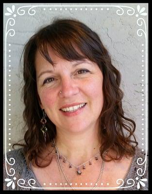 Jenny Jo Allen - Reiki Master, Psychic Medium & Author of Connecting with Crystals.