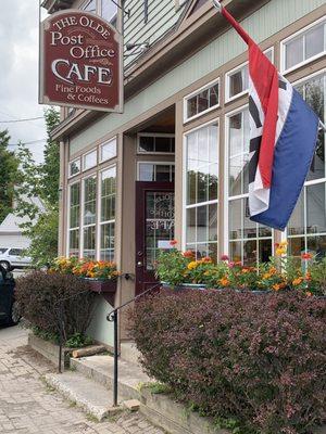 Front of the cafe from street