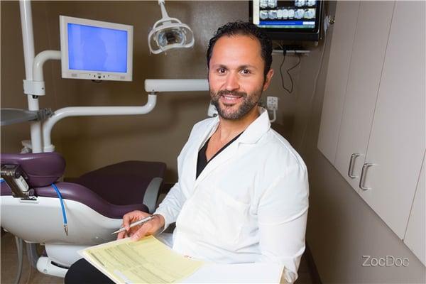 Dr. Danial Kalantari - Smiles On Bristol Dentistry