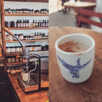 Kotuku's got a new espresso maker! Crushing it with almond or cashew nut lattes -- these are next level