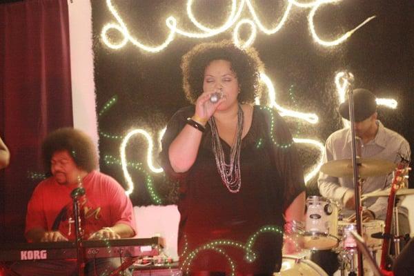 Clarissa (Sweat Tea) Amber with the greatness DC on the Keys