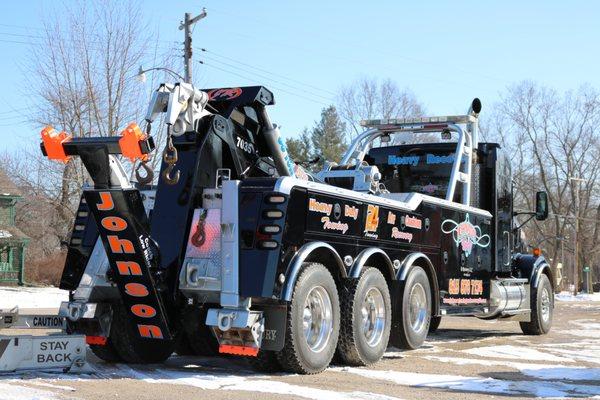 Johnson Towing & Recovery (815) 876-7174 - johnsontowingandrecoveryllc.com
