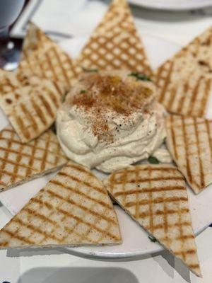 Olivos Mediterranean Bar & Grill