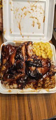Medium Jerk chicken Mac rice n peas