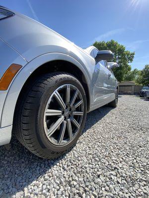 Audi Quattro Q7 Before really dirty tires
