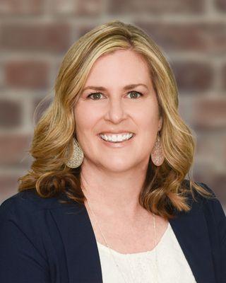 Ashley Kenitzer - Park46 Real Estate