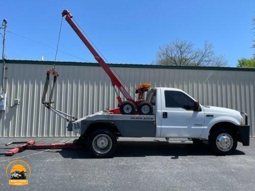 Hawk's Towing Service