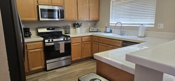 Liz McHenry Cleaning Service