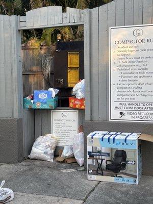 Grand Oaks at the Lake