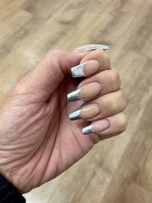 Obsessed with my nail today! Thank you Jenny!