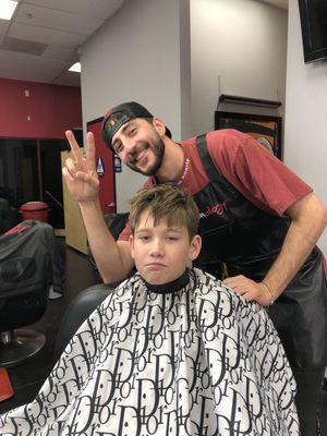 KJ's Barber & Hair Creationz