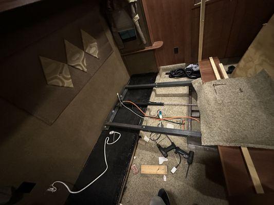 Replaced slide floor, time for reassembly