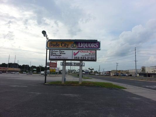 Dade city Liquors