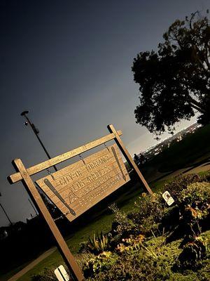 Los Arboles/Rocketship Park