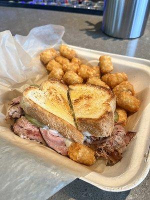 Cubano sandwich & tater tots