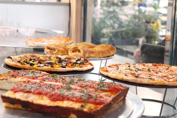 Cherry Lawn Flower Shop