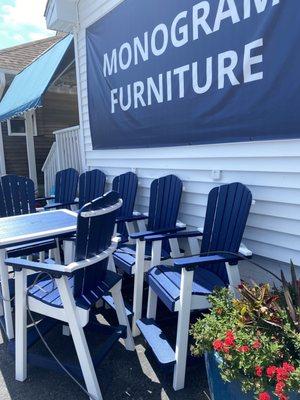 Conveniently located in Fenwick!