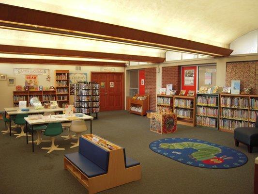 Howland Green Branch Library