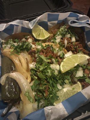 Mini tacos al pastor