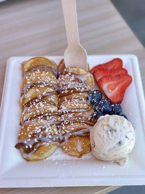 Delicious Mini Pancakes Catering