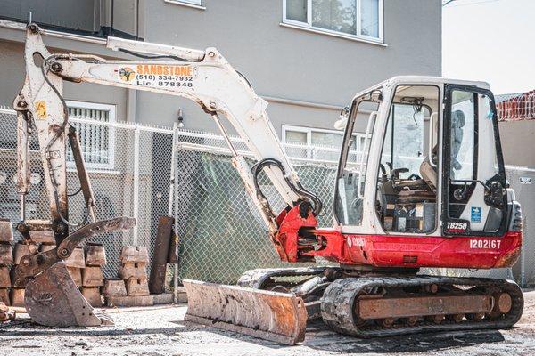 Sandstone Construction Services