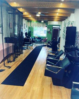 Heaven’s Beauty Bar