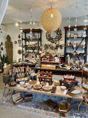 Moonbird Artistic Soulful Living