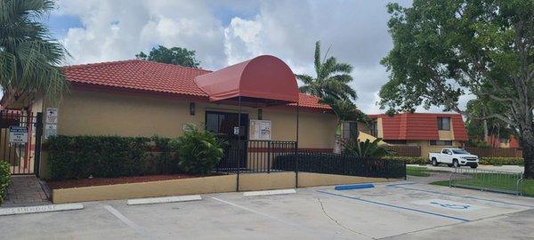 Boca Rio Townhomes Association