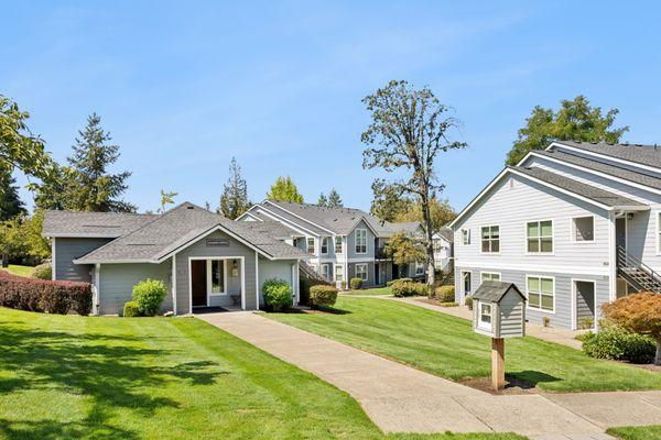 Reflections at Hidden Creek Apartments
