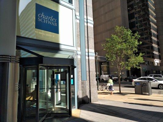 Charles Schwab