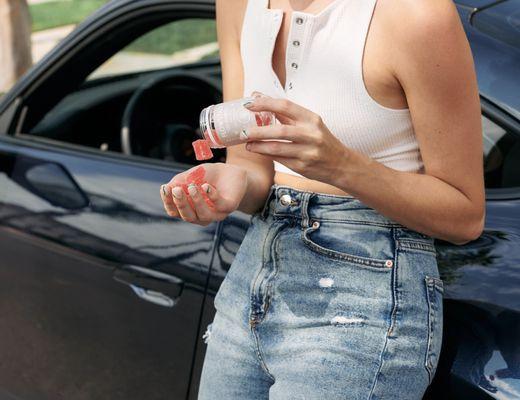 Our 5x award winning gummies are vegan, non GMO, and organic. Choose your feeling: From energized to relaxed and blissed.