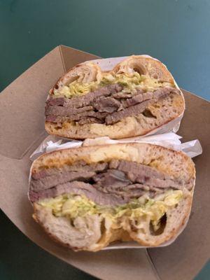 Tri-tip sandwich