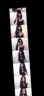 How to pose your sunglasses
