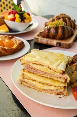 Versailles Cafe and Pastries