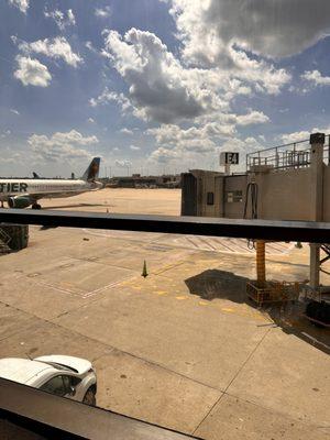 Philadelphia International Airport - Terminal F