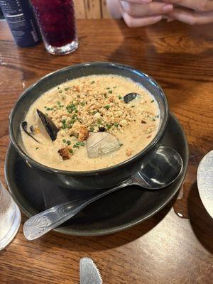 Seafood chowder