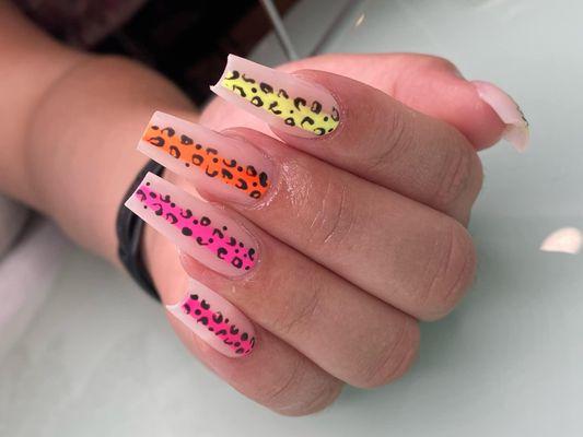 Kandykrylix, The Nail Co.