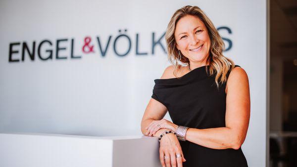 Angela Greene, Realtor