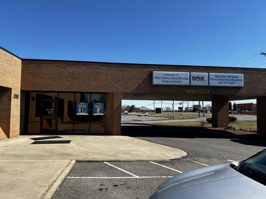 Main entrance and payment drive through