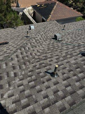 FH Roofing & Construction