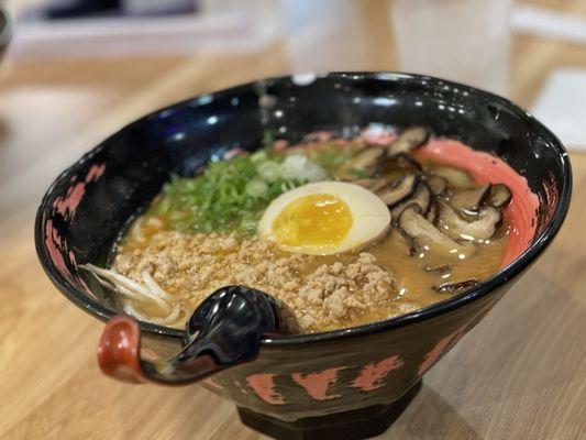 Mako Ramen