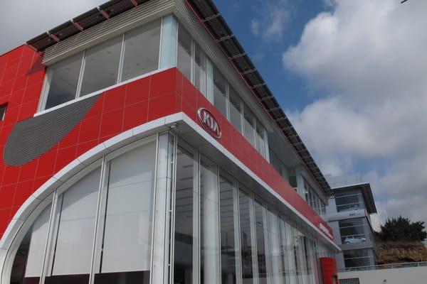 LSX250 Modules installed on KIA in Beirut, Lebanon