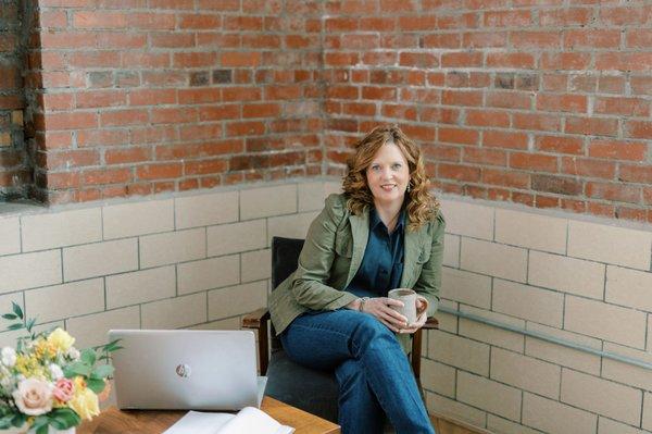 Christa Ross - RE/MAX Select Realty