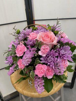 Thyme & Seasons Flower And Gift Market